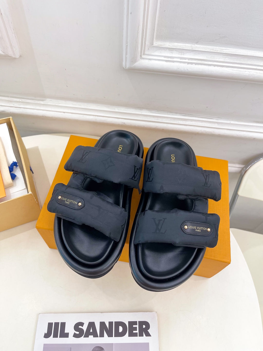 6105QE351Z Popular Shoes