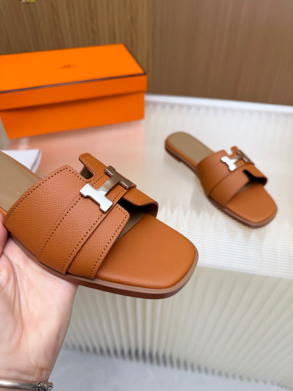 Z2X66H5 Popular high-quality leather Shoes