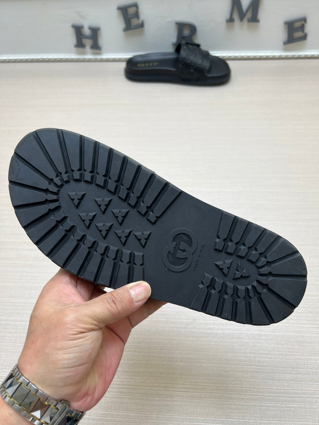 54B91Z Popular slippers