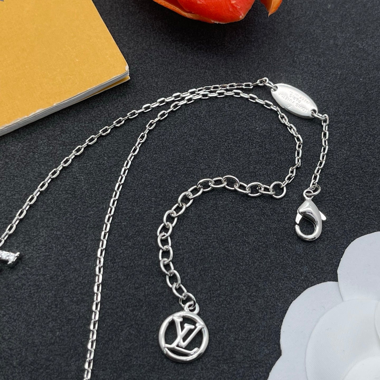 X1N36E69X Popular  Necklaces