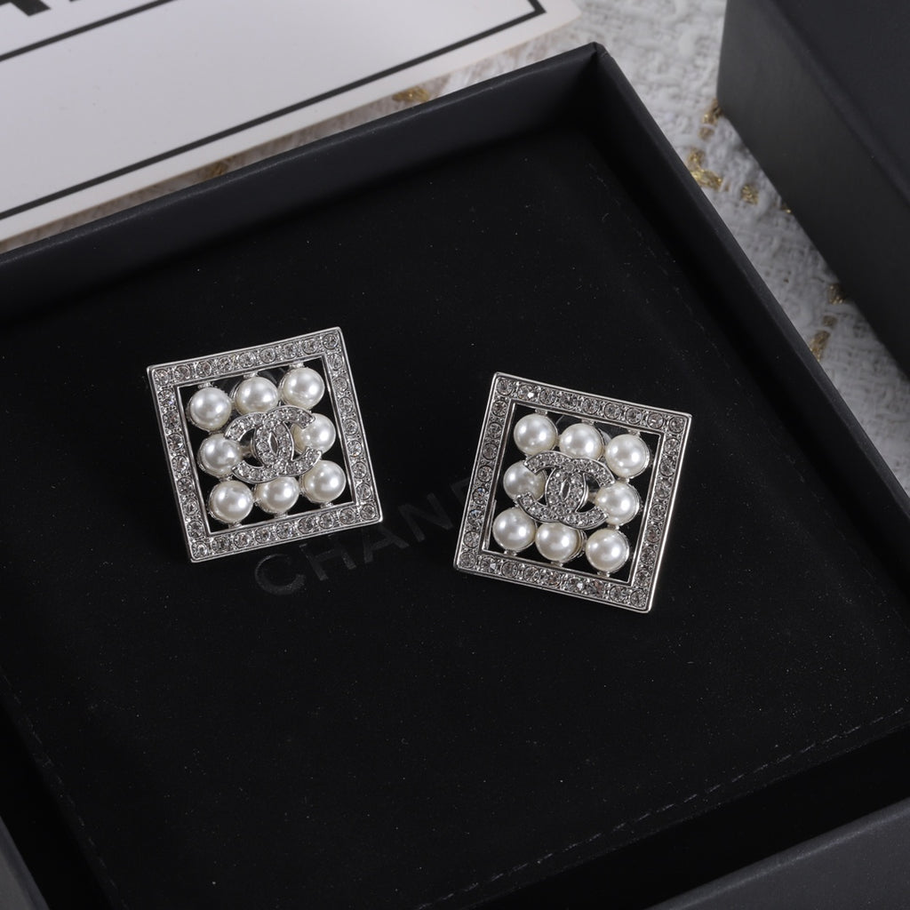 14C376E Popular Earrings