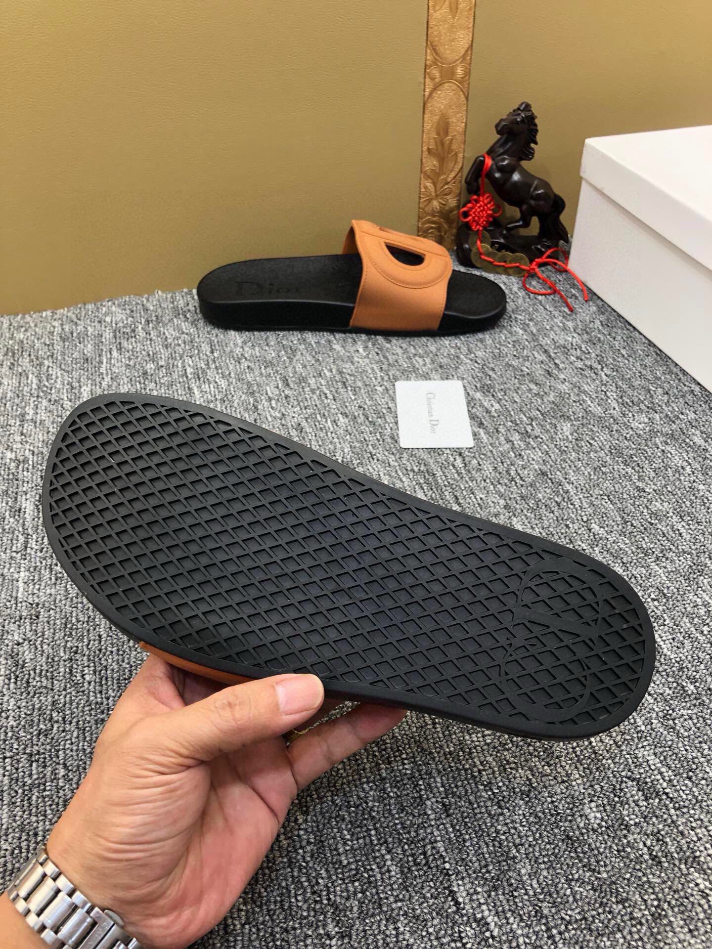 5LD216Z Popular Slippers