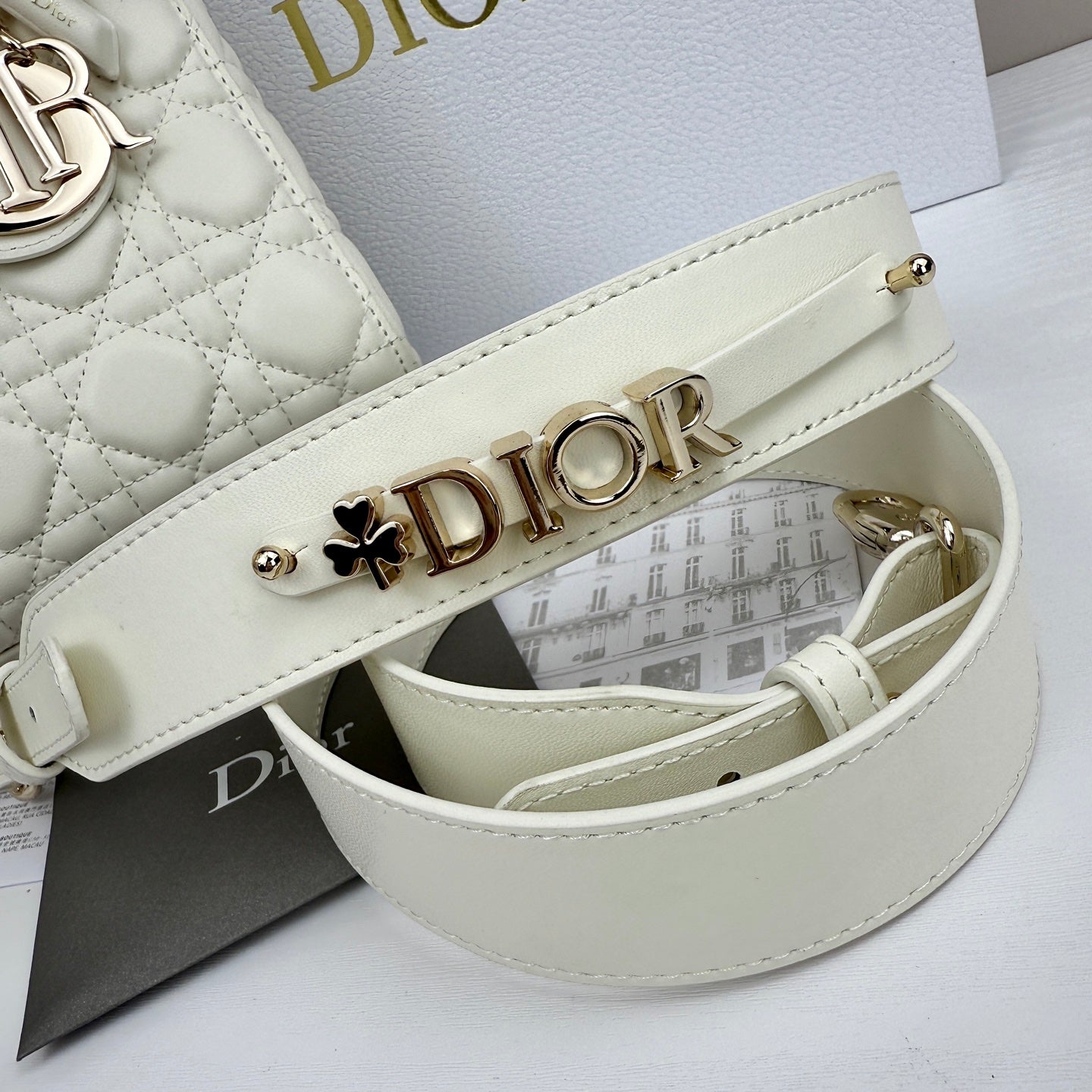 136ND24B Popular leather Purse bag