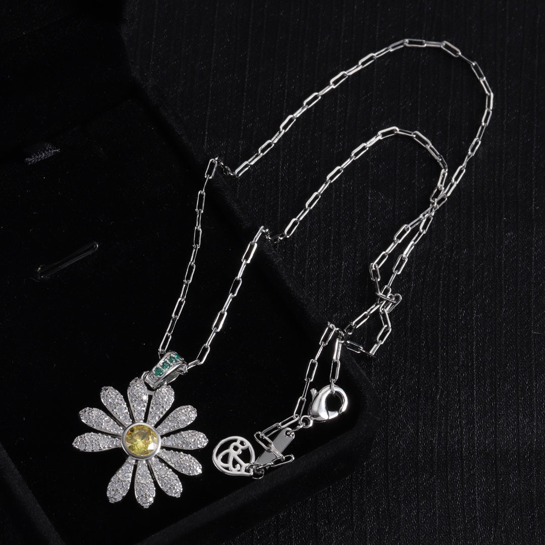 15QA26X Popular Necklace