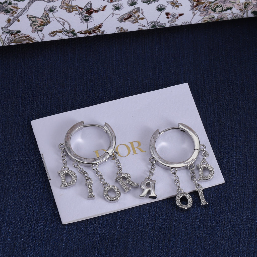 14D585E Popular  Earrings