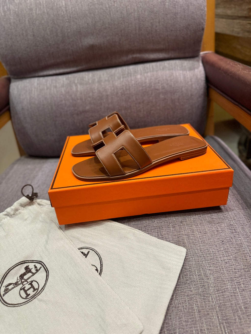 155ZH309Z Popular Slippers