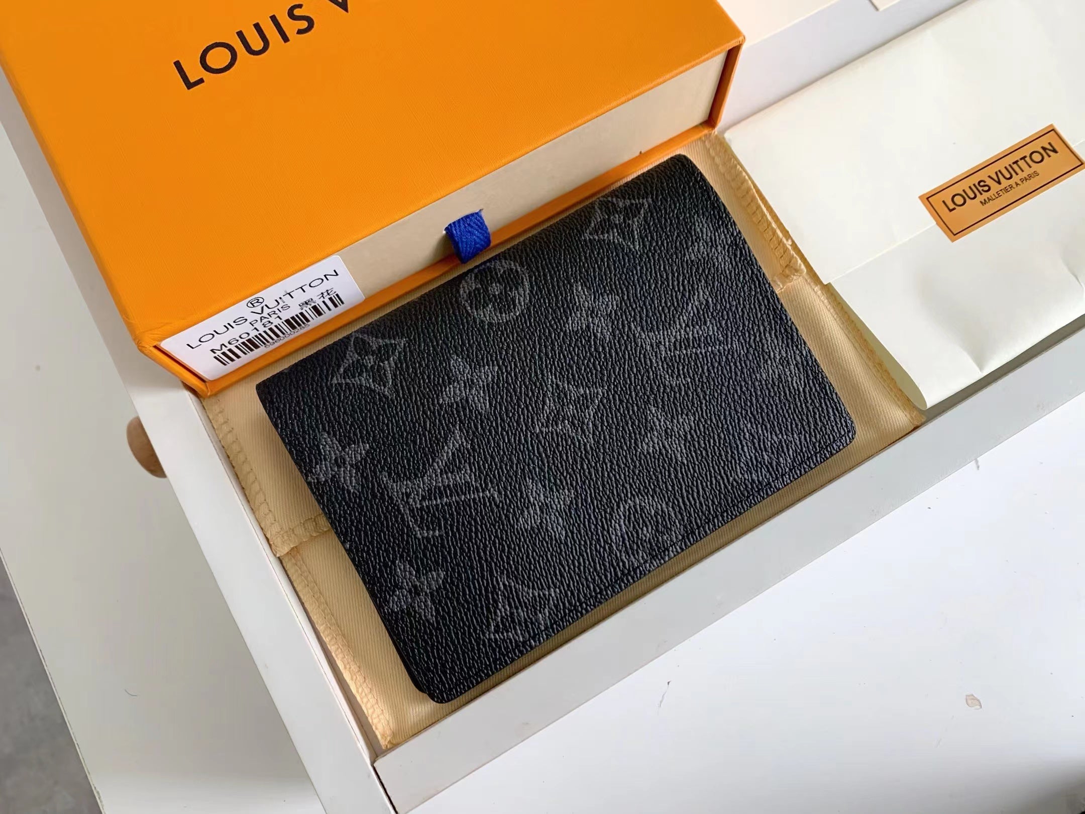 AE300B Popular  leather wallets