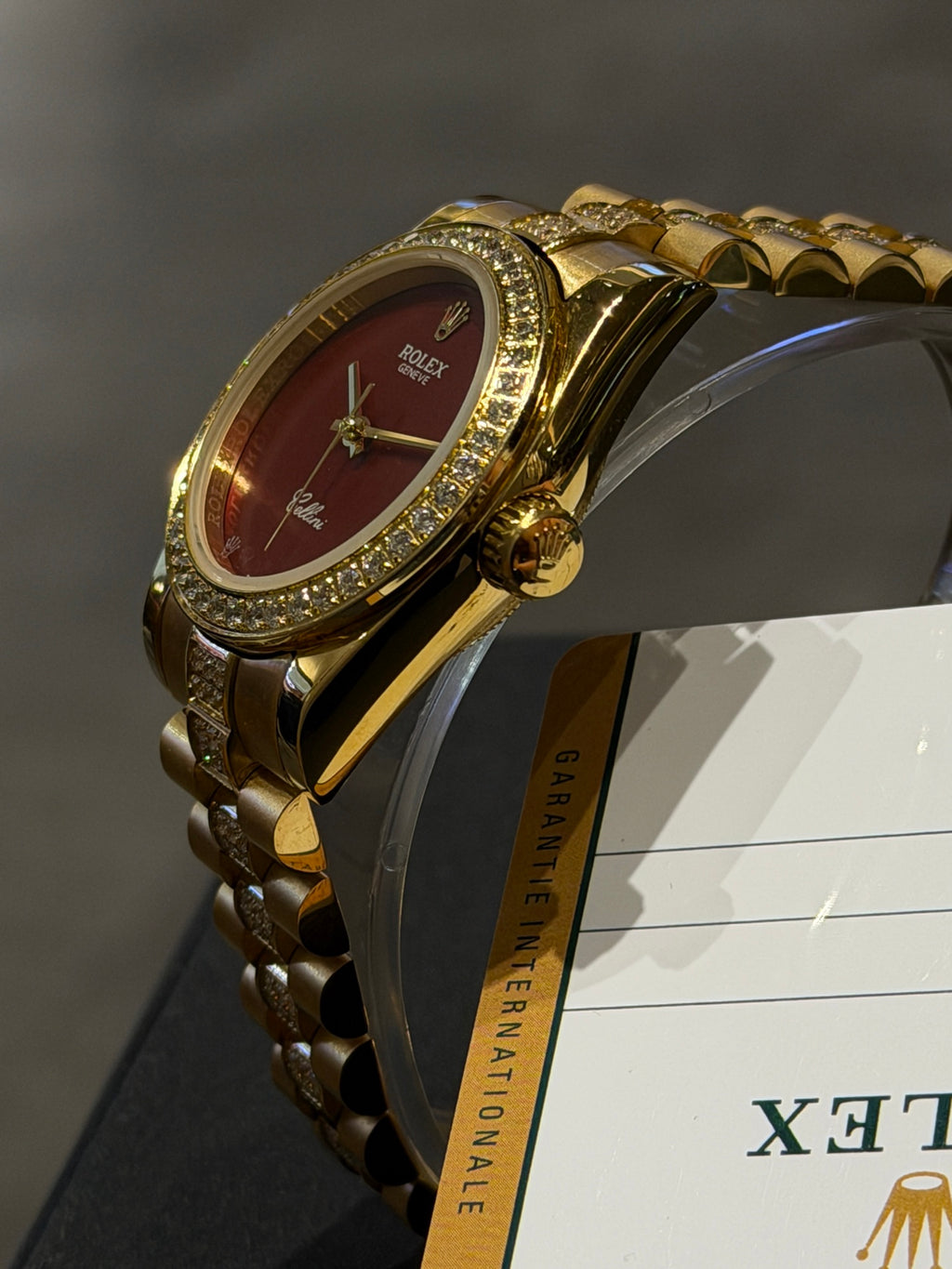 136RL25L Popular Watches