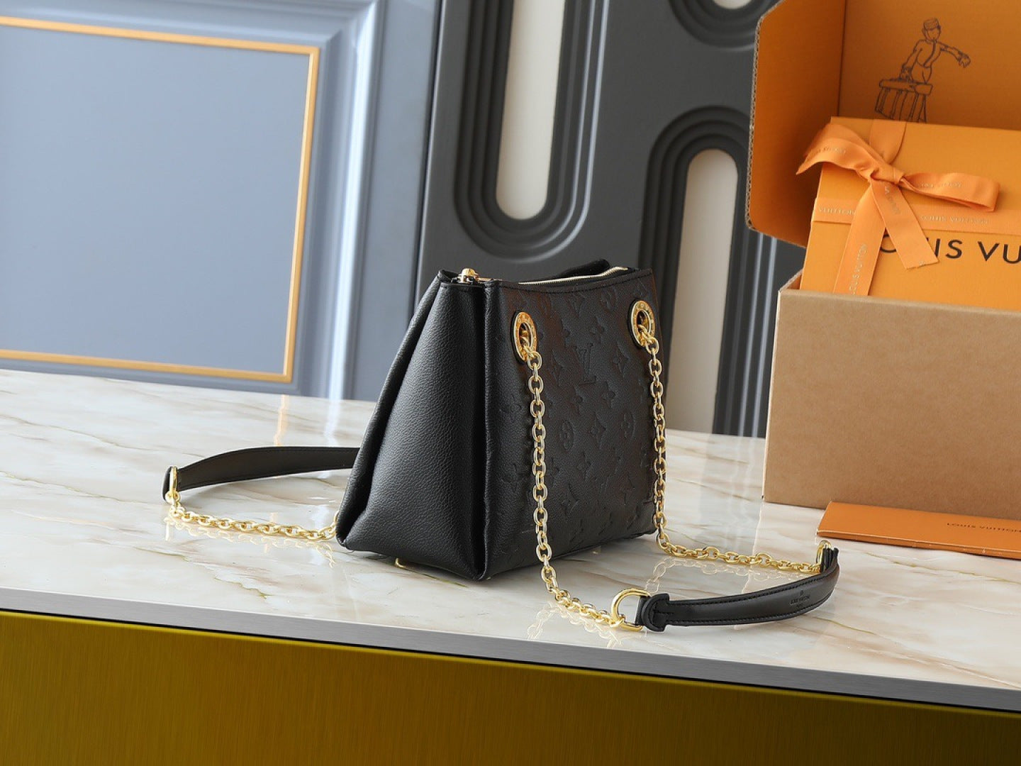 136PE75B Popular leather bag
