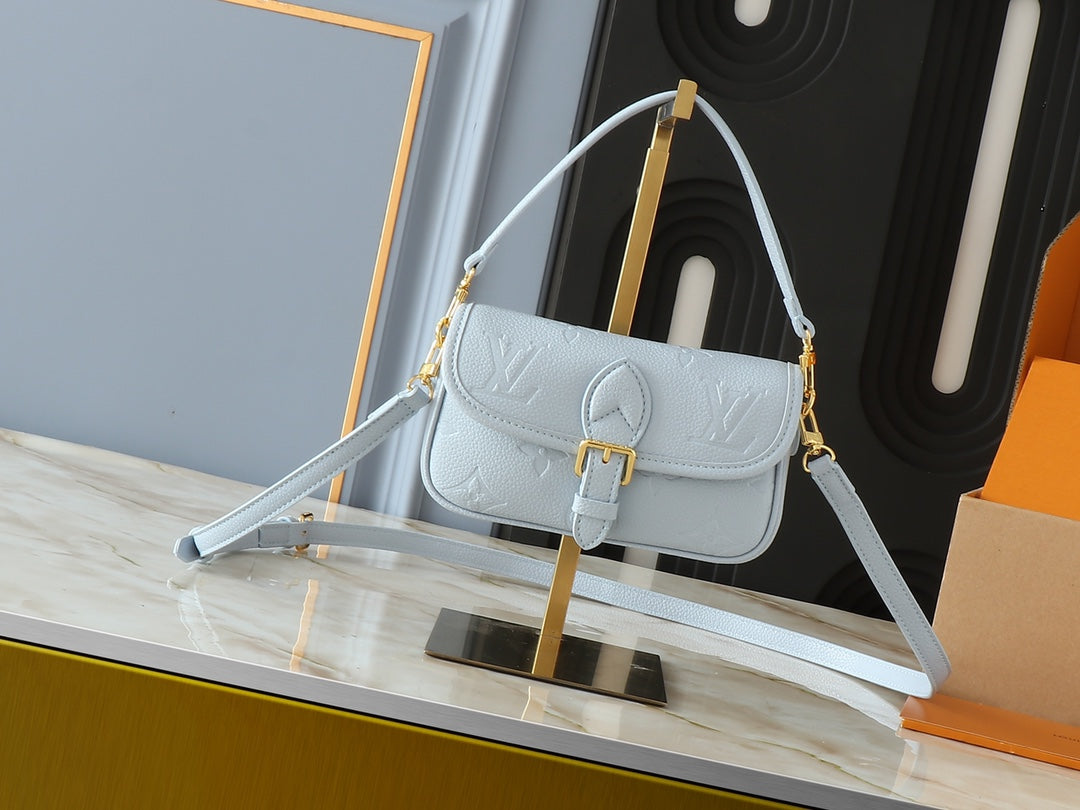 15XE3B Popular   leather bag