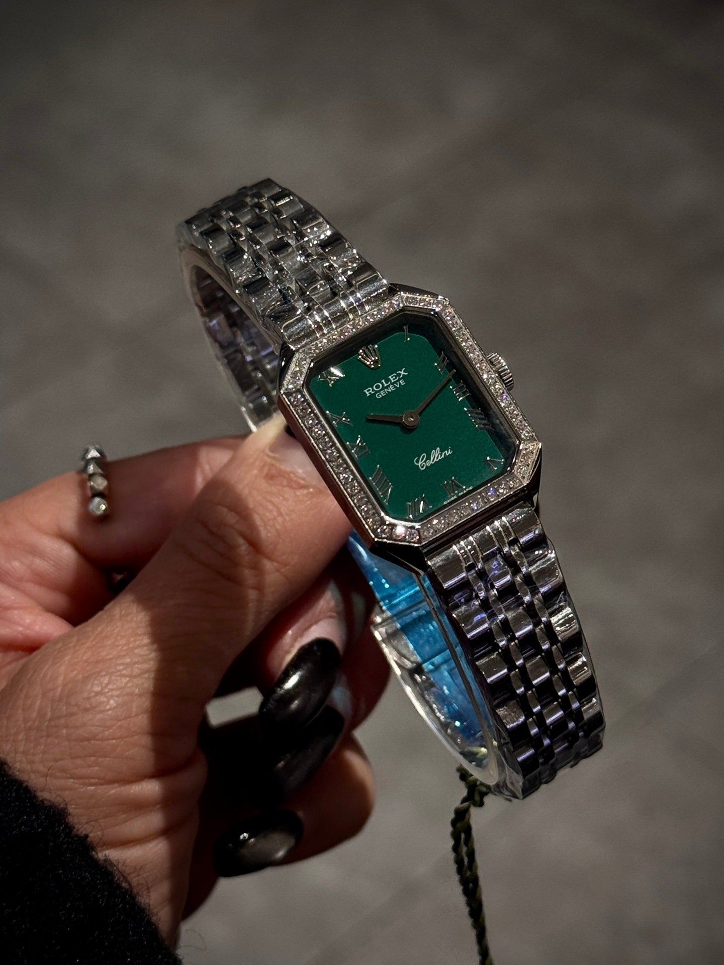 146RL125L Popular watches