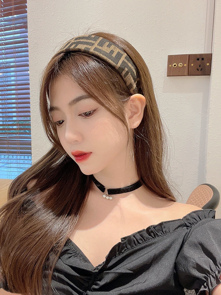 165RF16F  Popular hair ornament