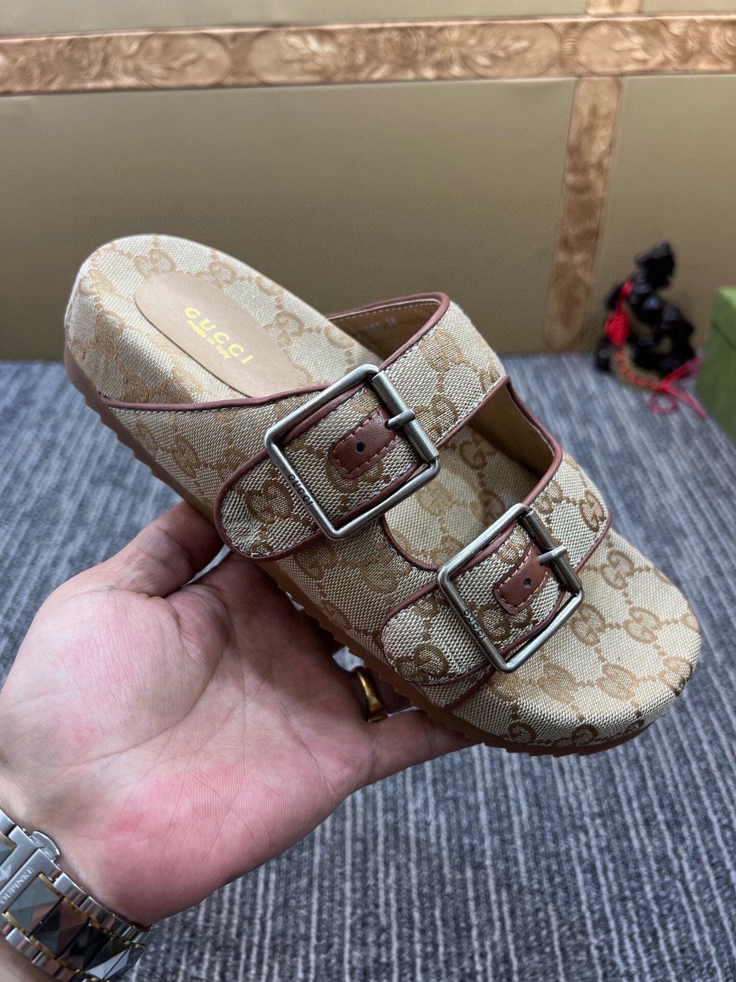 54B123Z Popular slippers