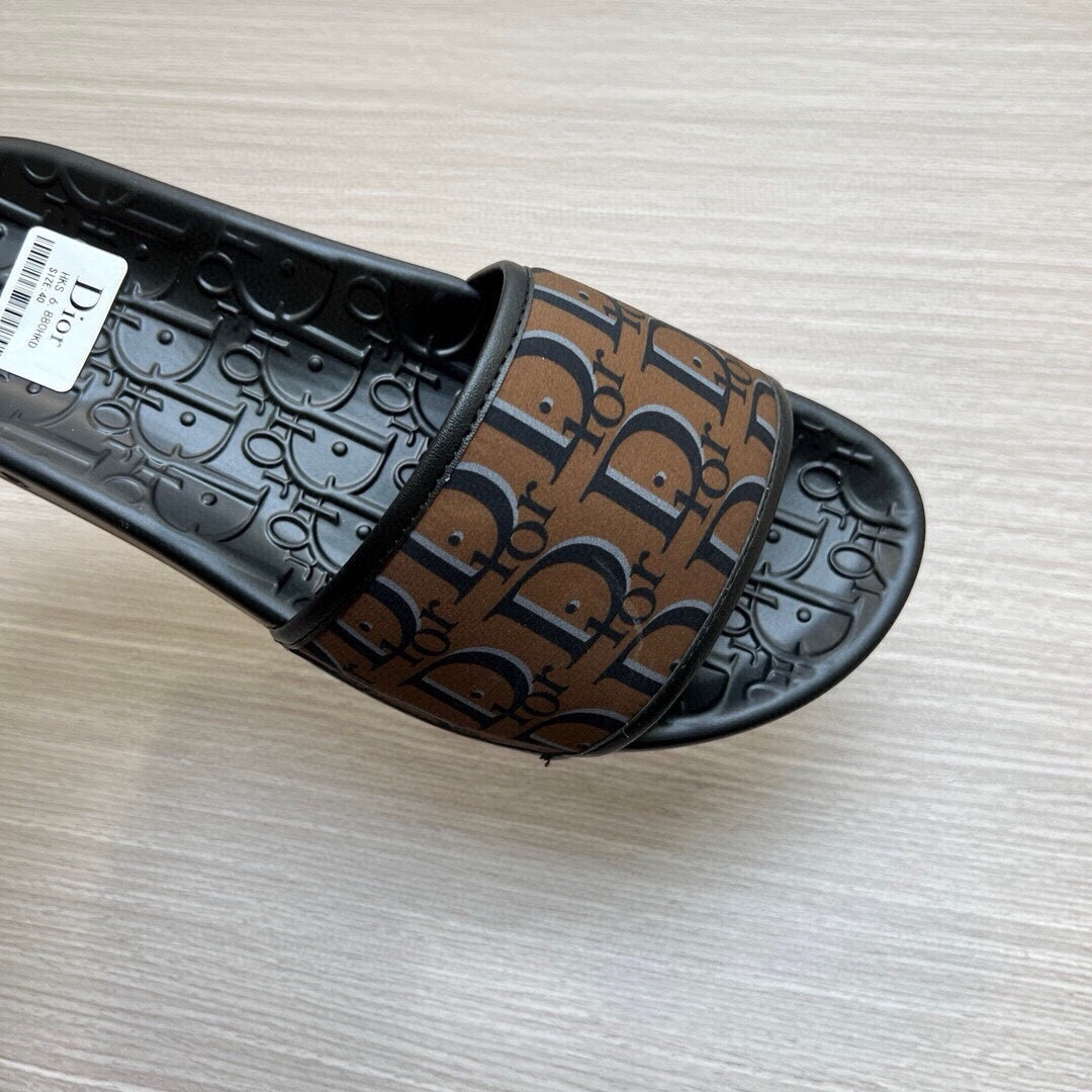 5LD214Z Popular Slippers