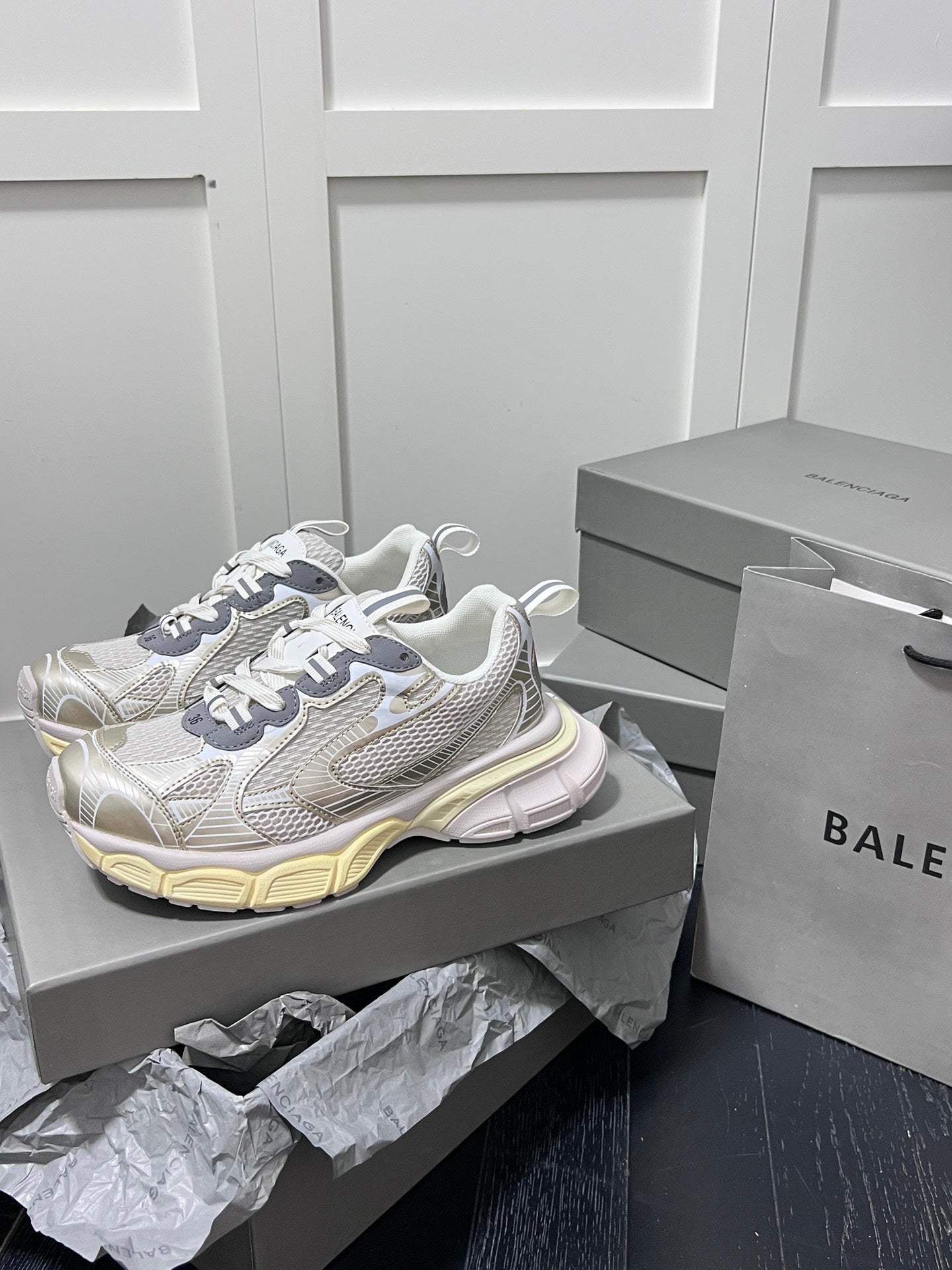 14J115Z Popular shoes