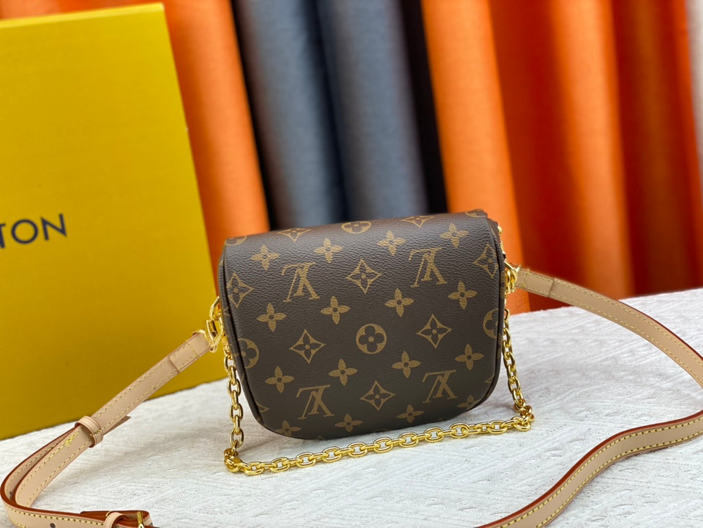 155NE57B Popular  leather bag