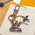 1E18A  Popular Keychains