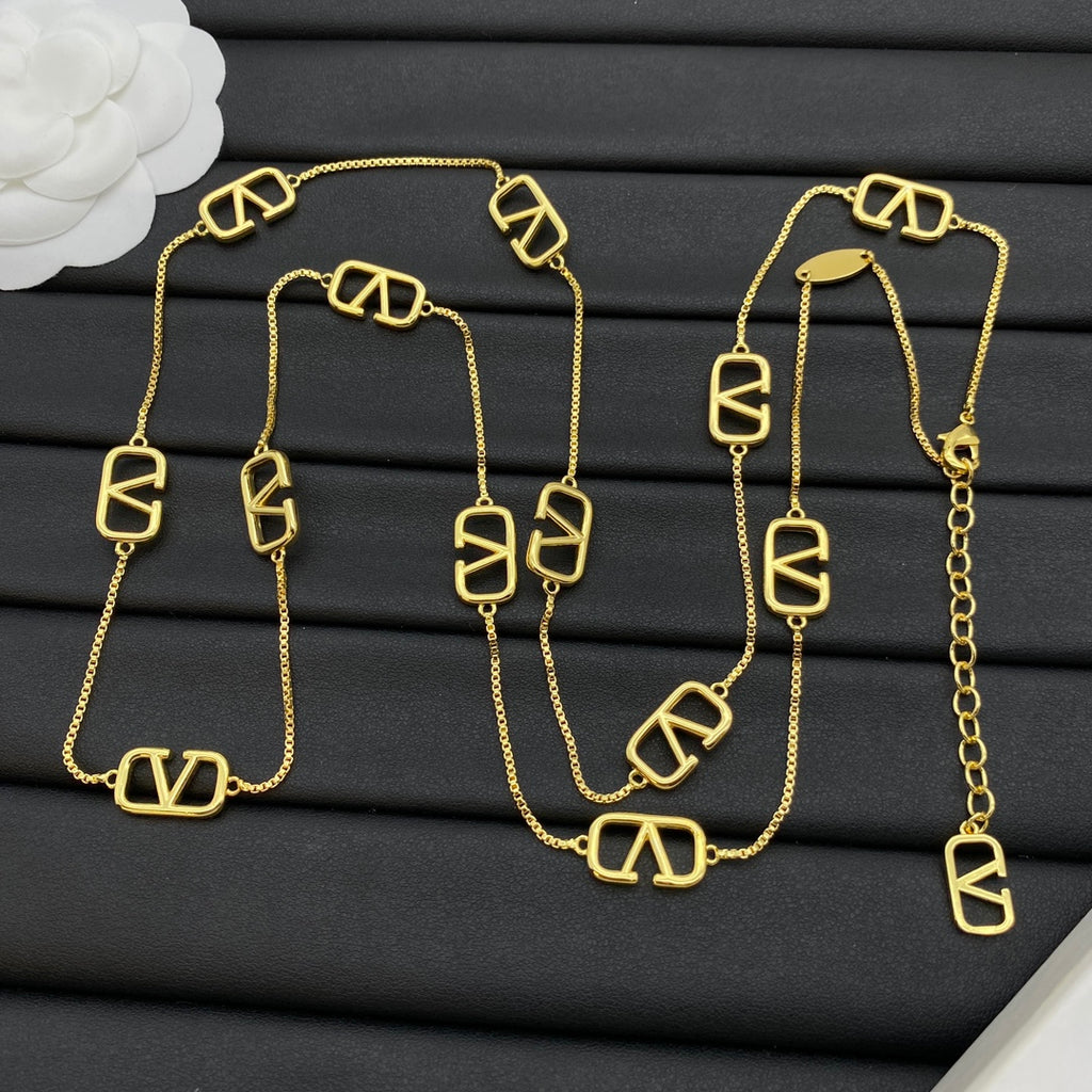 55QVL425X Popular Necklaces
