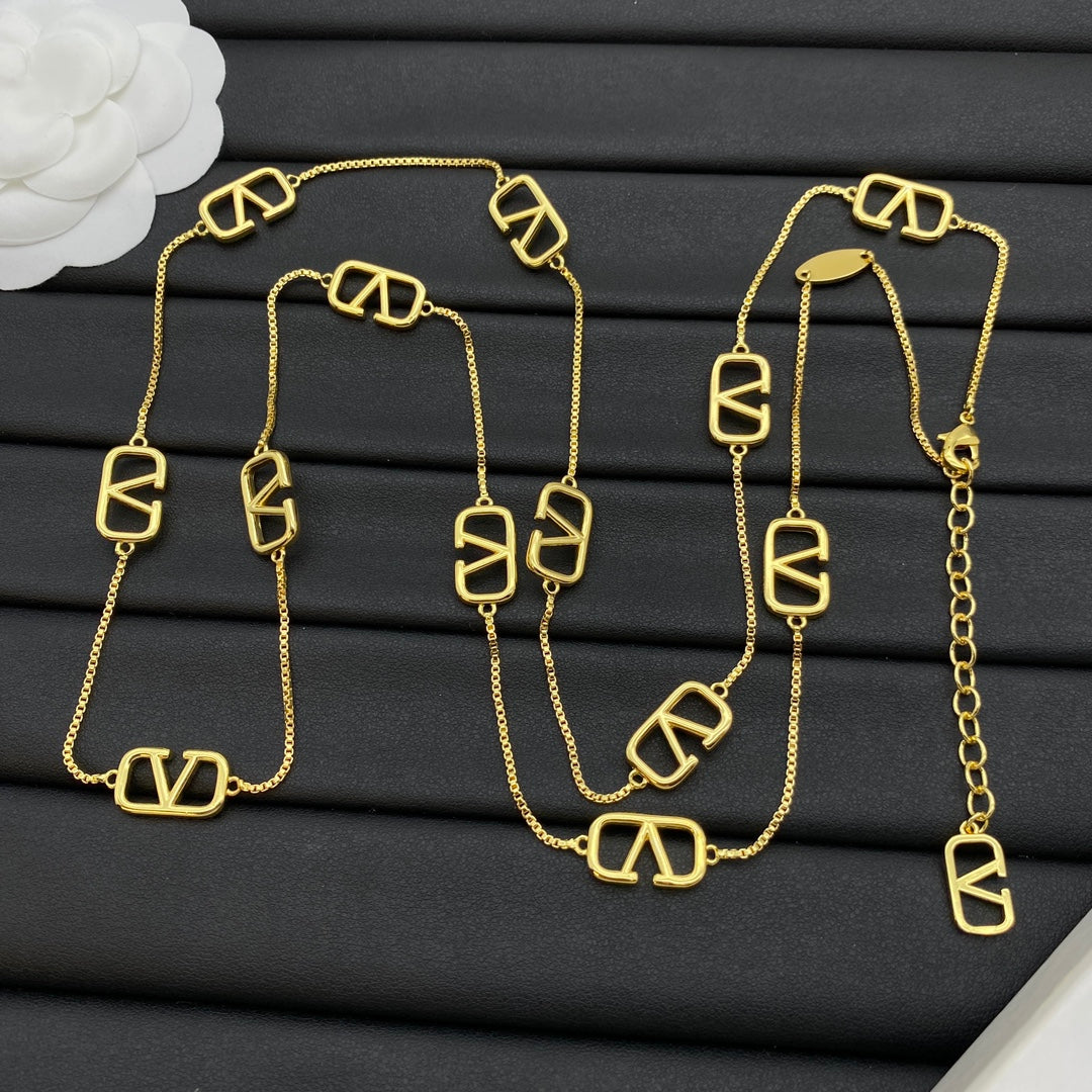 55QVL425X Popular Necklaces