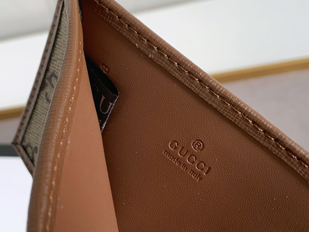 1XB175B Popular  wallets