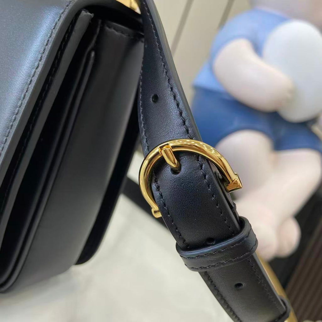 136PB110B Popular leather bag