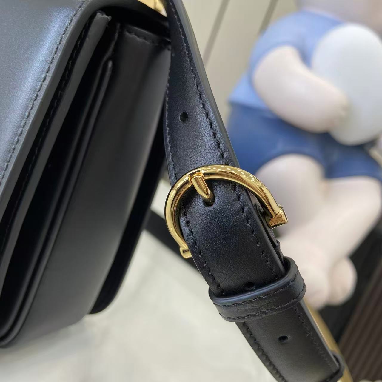 136PB110B Popular leather bag
