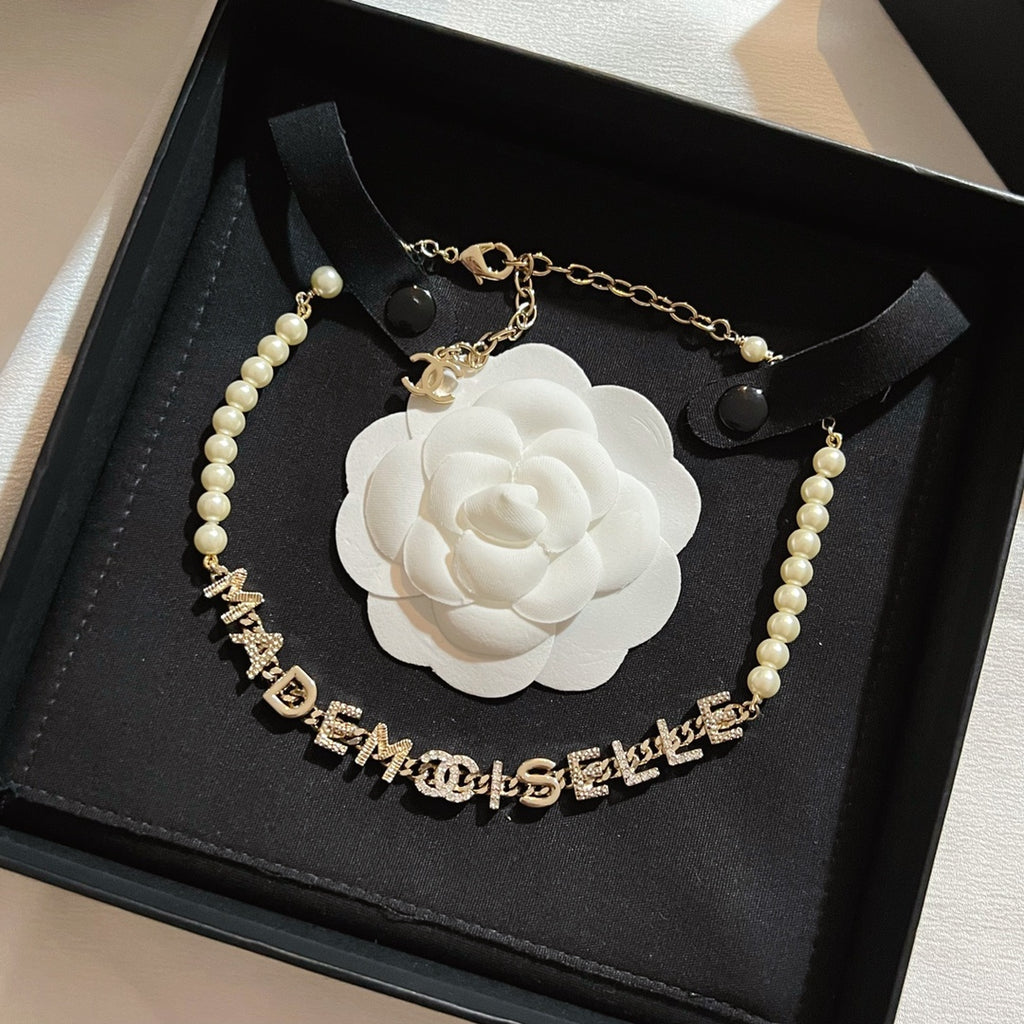 14C711K  Popular   Necklaces