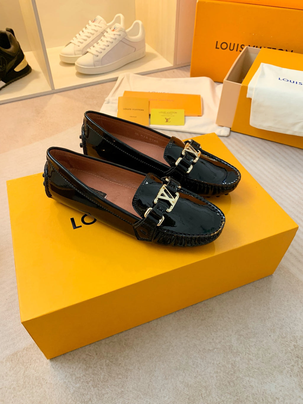 295QE98Z Popular high-quality leather shoes