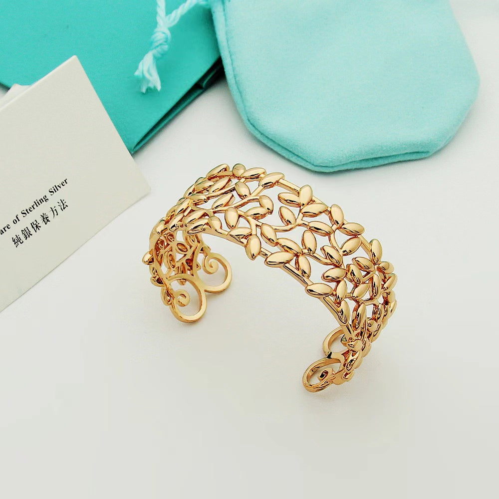 P4T10K  Popular Bracelets