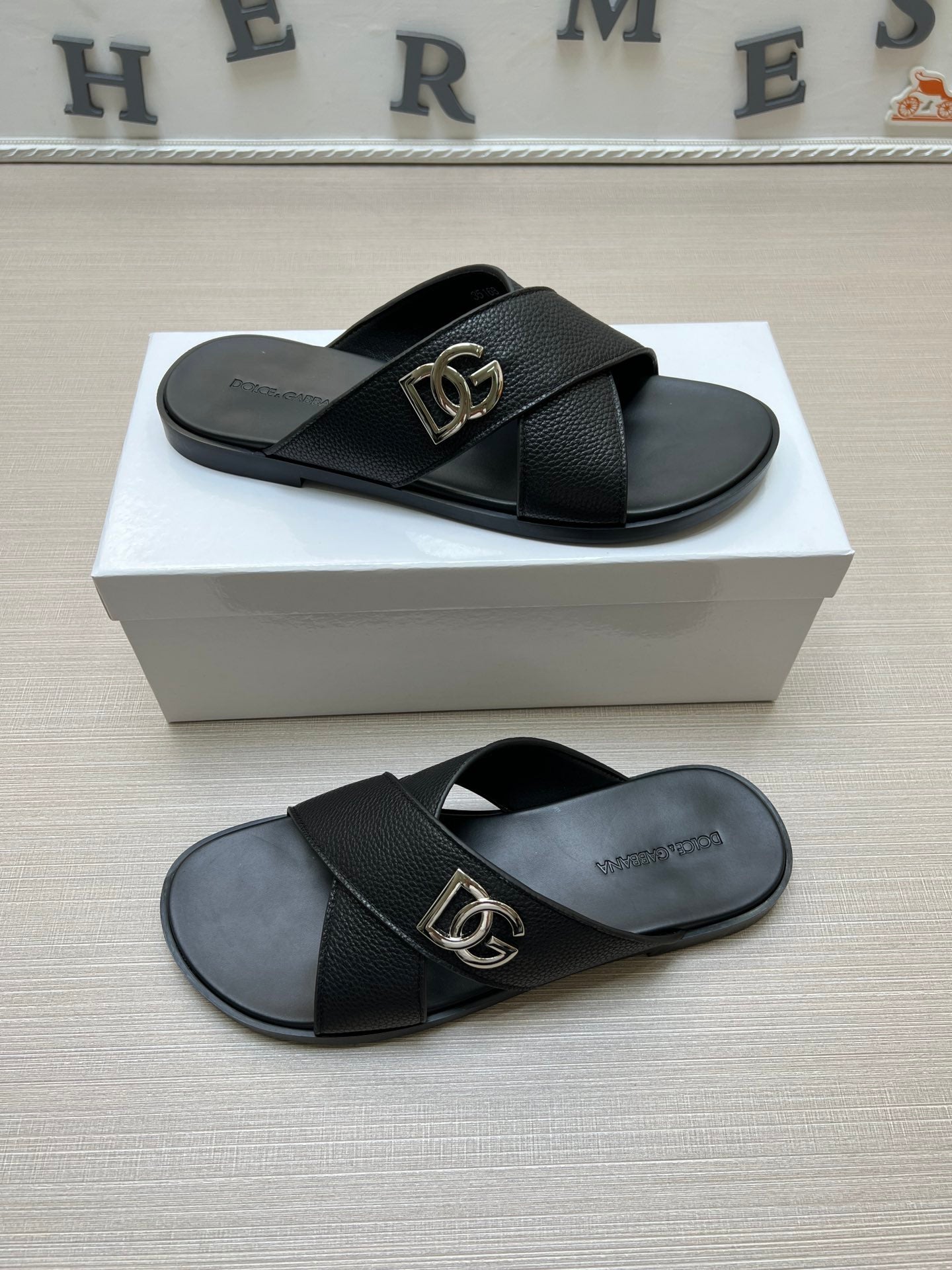 54A101Z Popular slippers