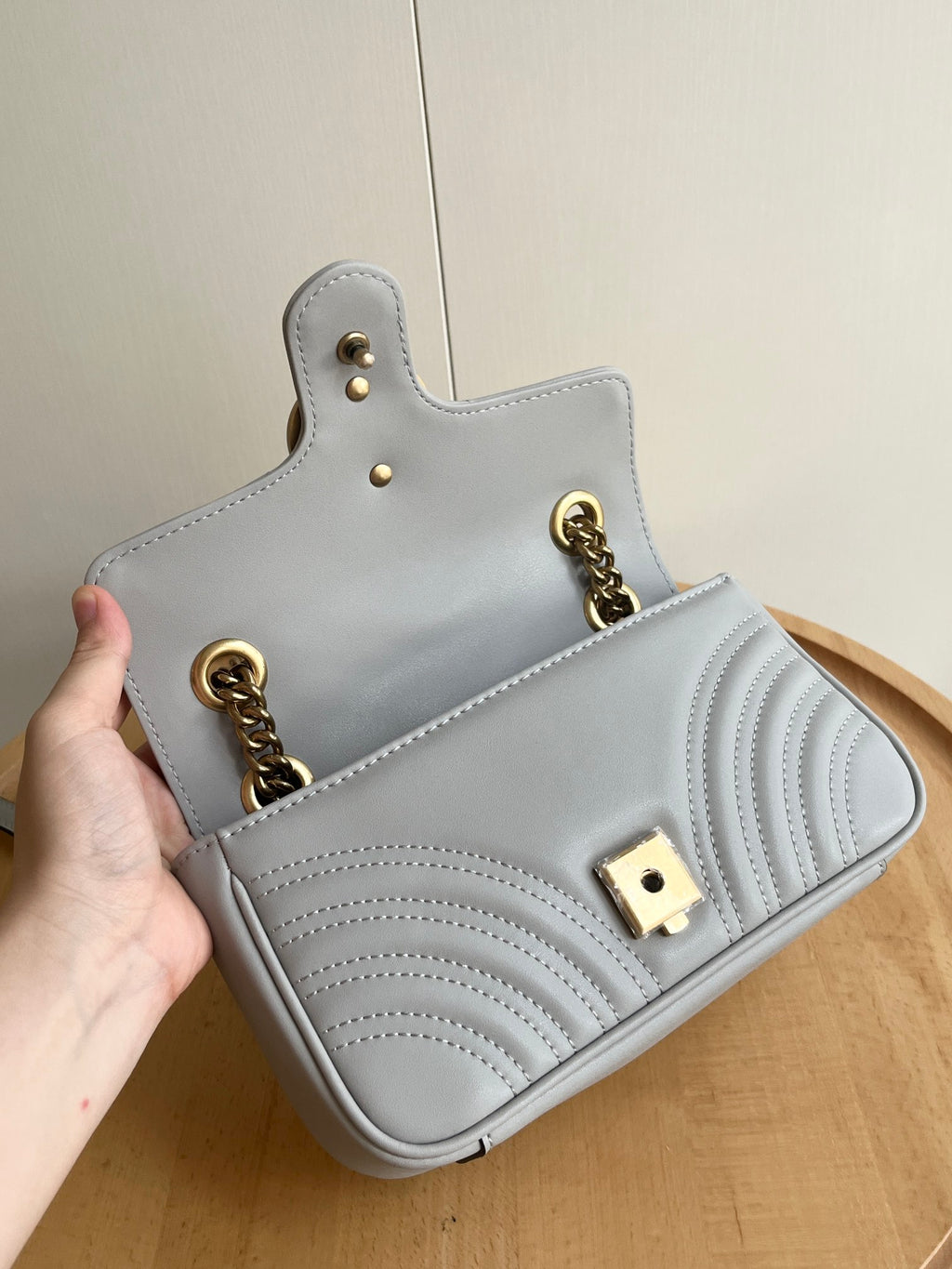 1XB444B Popular    leather bag