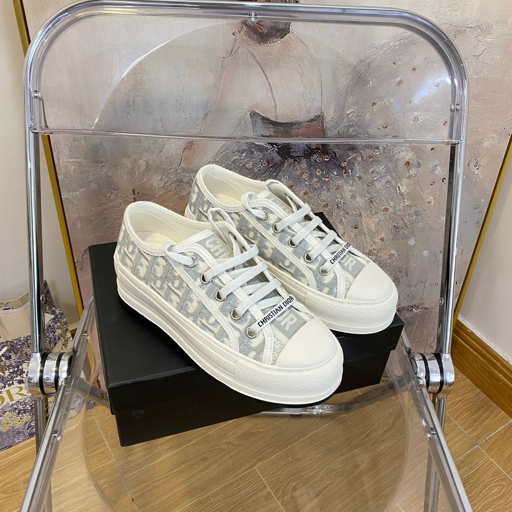 1YD20Z Popular Sneakers