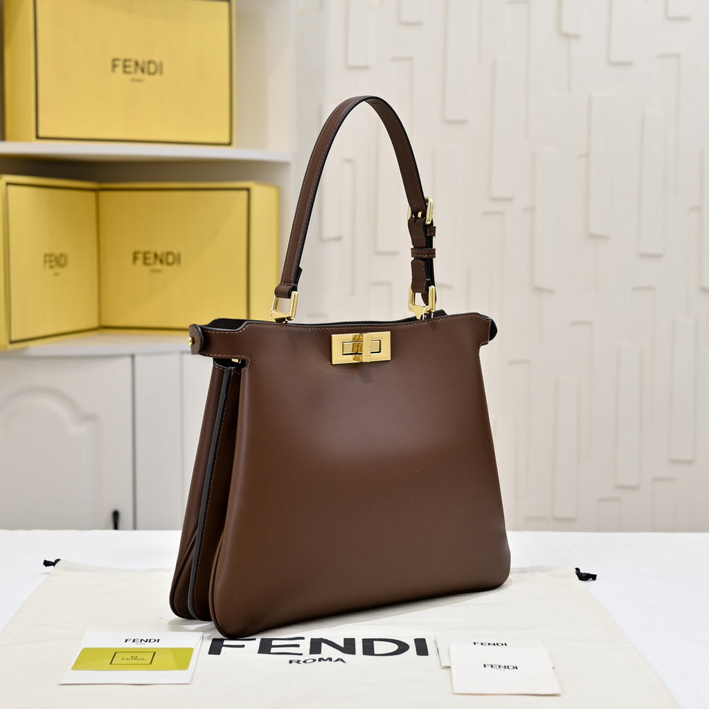 136PF98B Popular leather bag