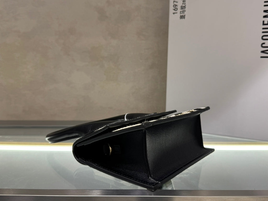 B1P46A141 Popular leather bags