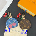 35QE32A Popular bag 's charms accessories