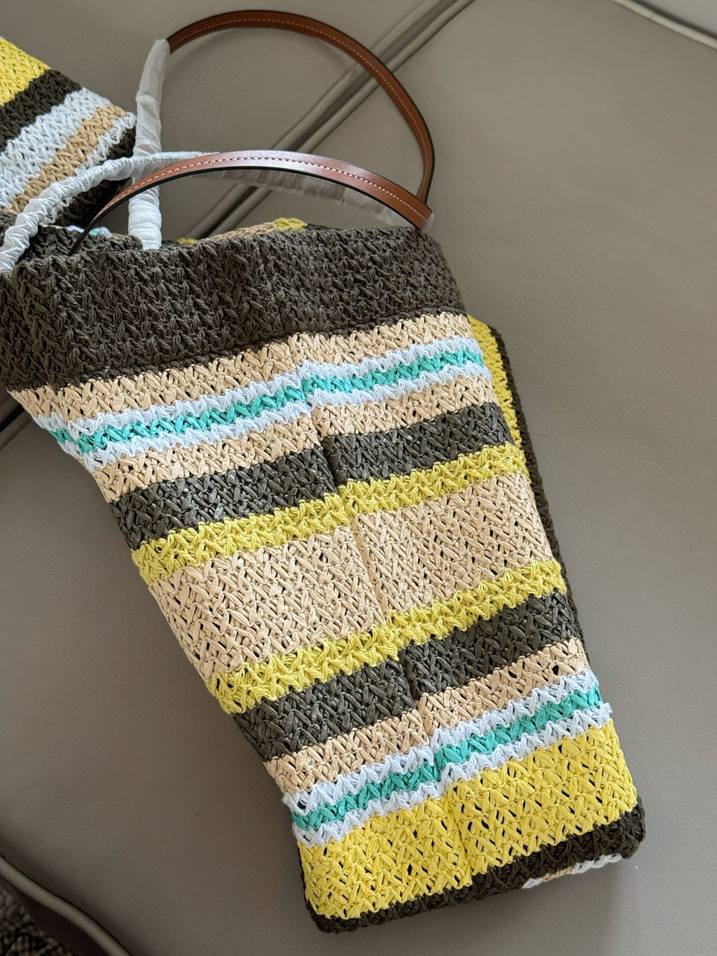 B1P46A162 Popular woven bags