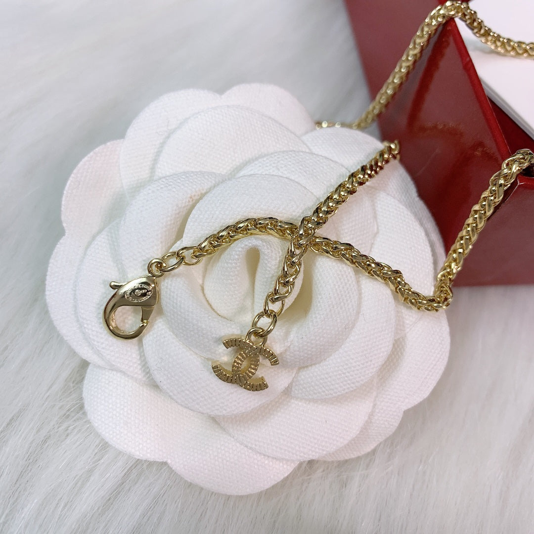 15NC17X Popular   Necklaces