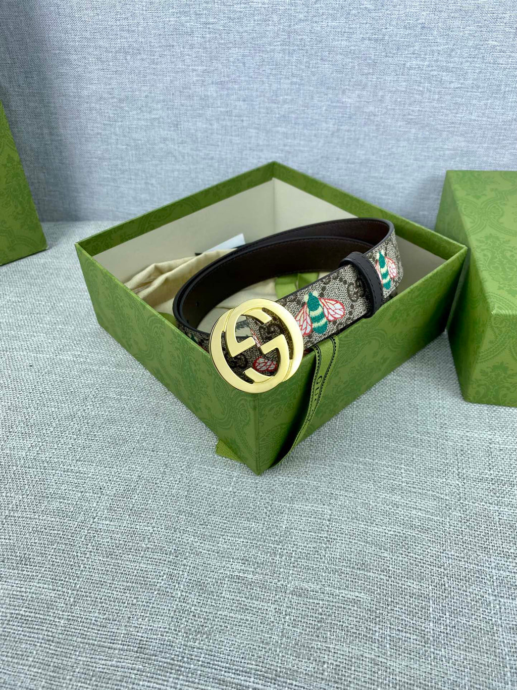 1115QB51P Popular High quality belt With full package