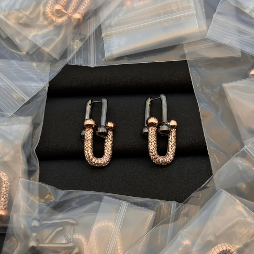 8XT31X  Popular    Earring Bracelets Necklaces