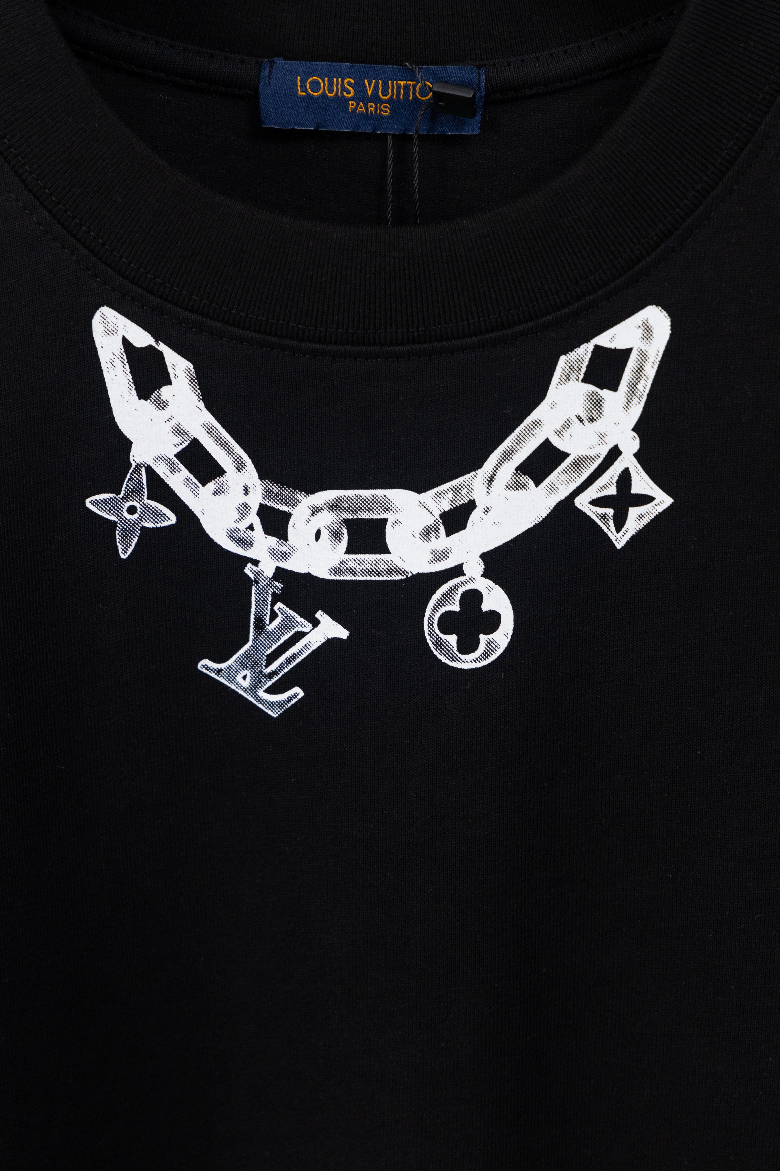 36PE137U Popular T-shirts