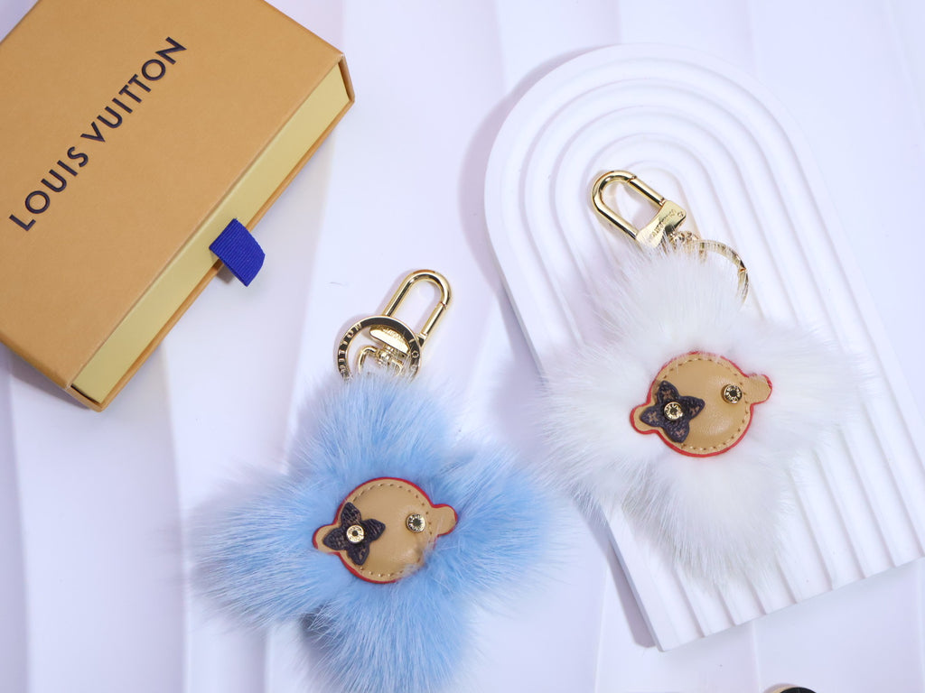 35QE26A Popular bag 's charms accessories