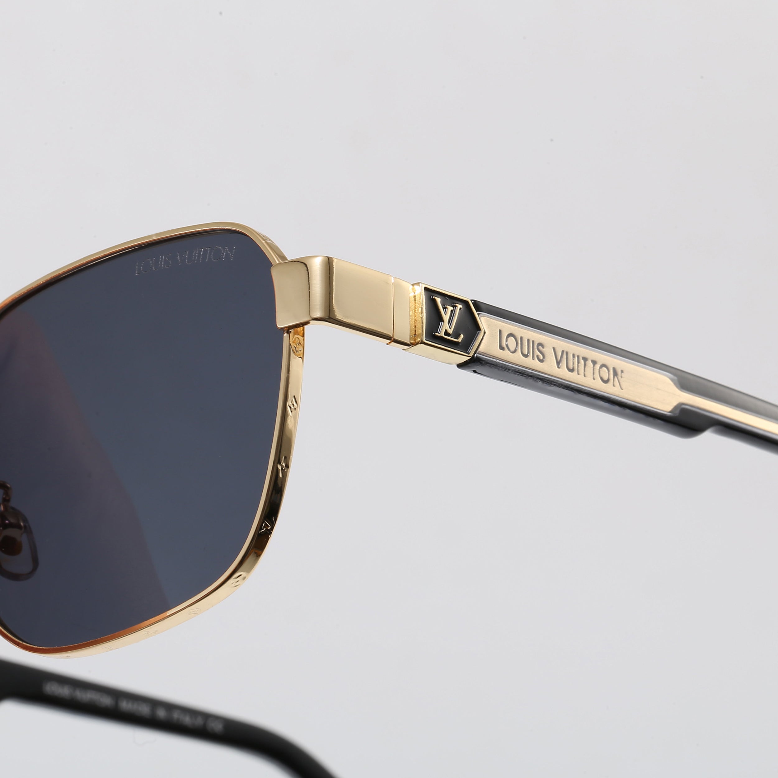 T1P56E20 Popular Sunglasses