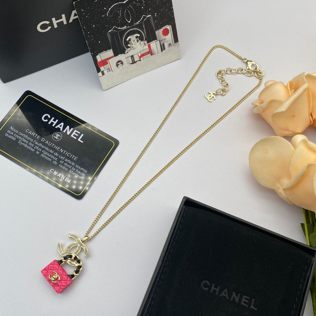 15QC135X Popular Necklace