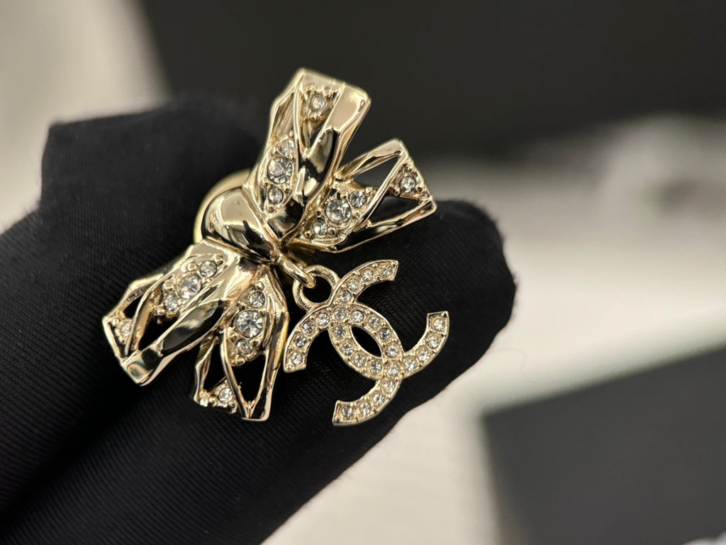 14C1100X   Popular  Brooch