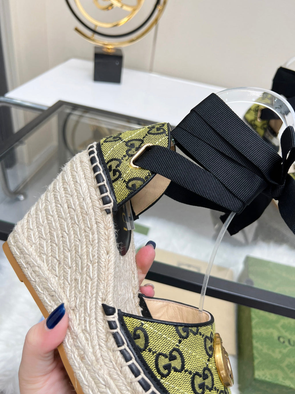 Z2X66B33 Popular High heels
