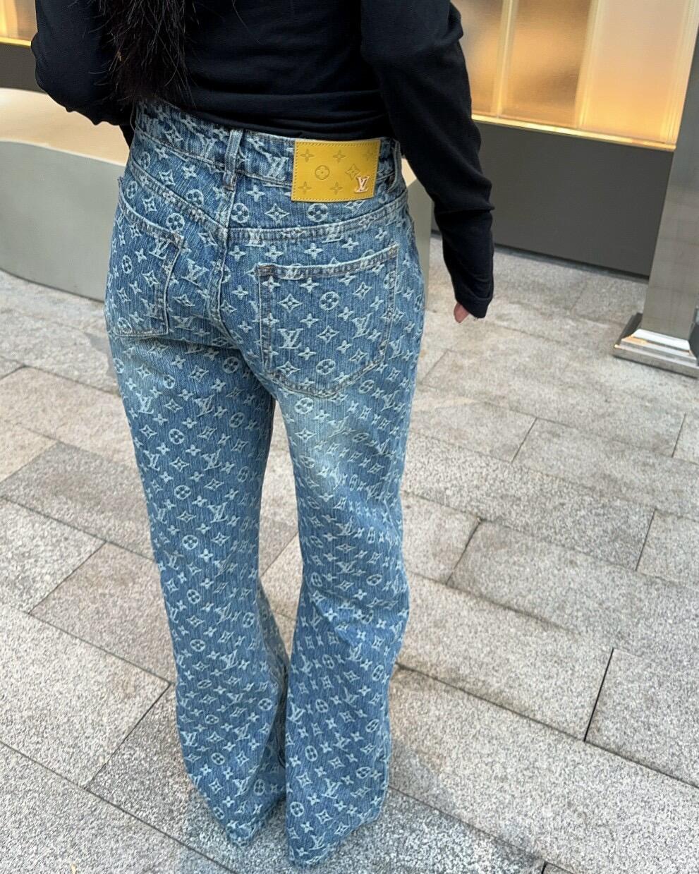 256XE42U Popular Pants fashion jeans