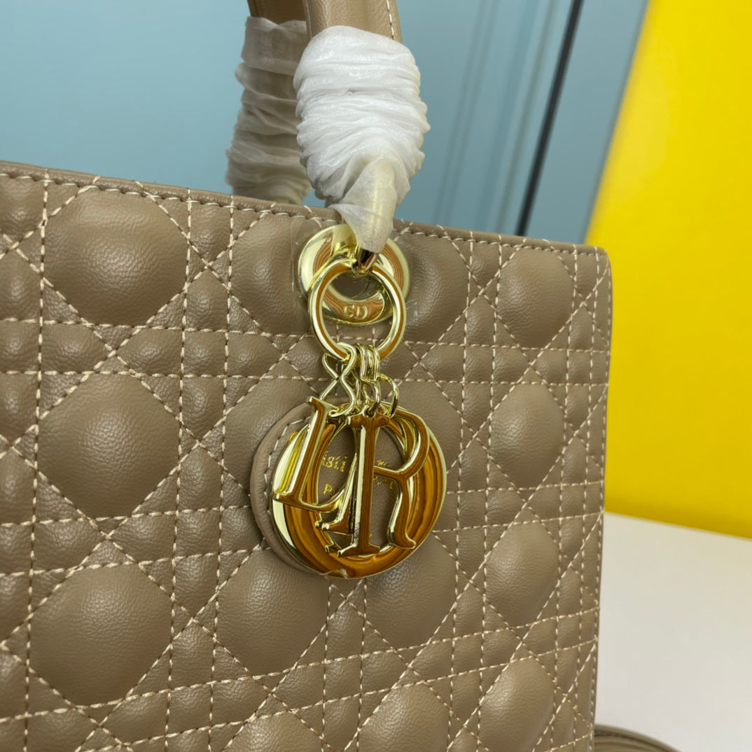 1XD54B Popular   leather bag  (32CM)