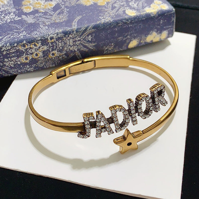 3D505K  Popular Bracelets