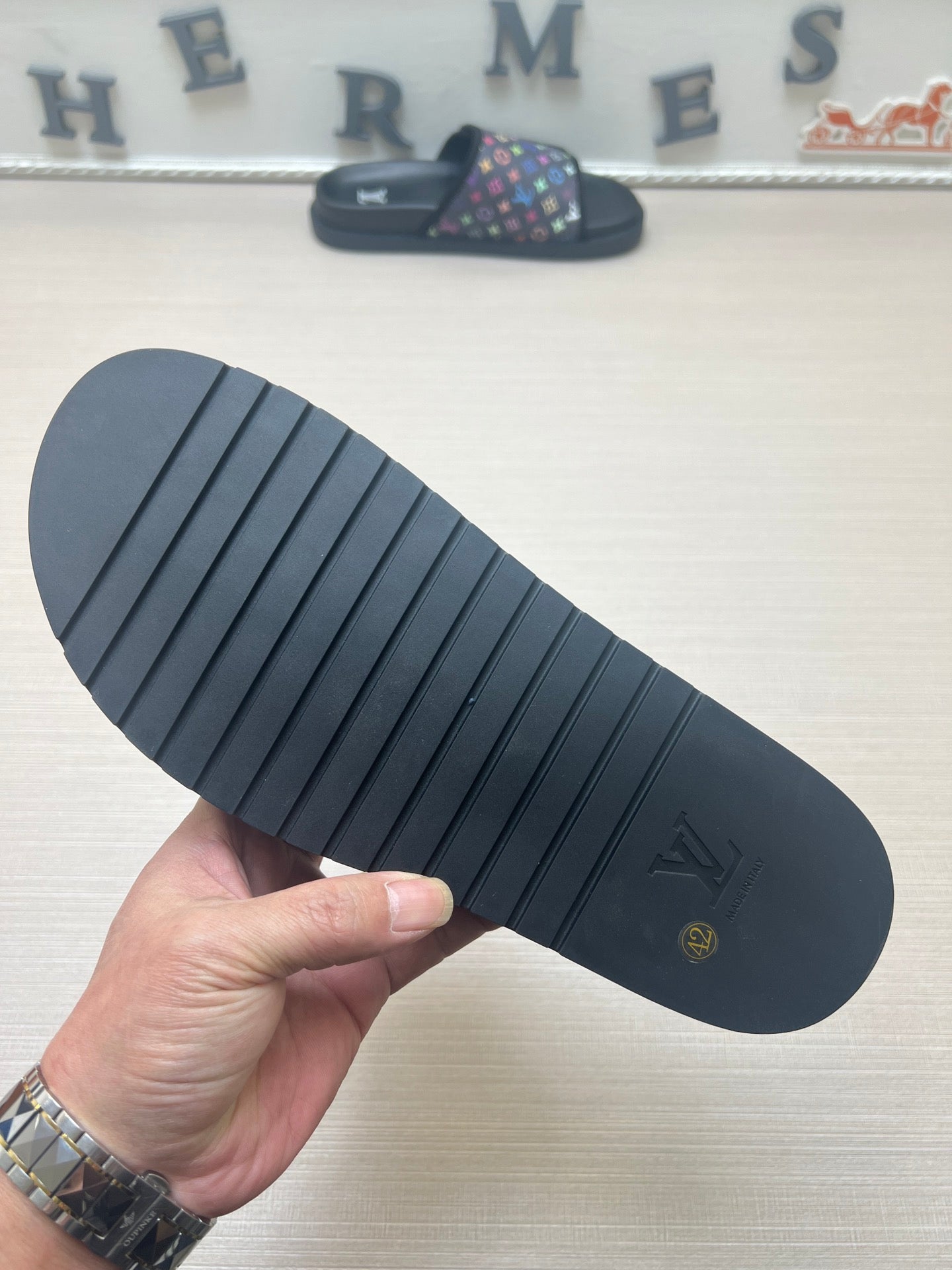 5LE207Z Popular Slippers