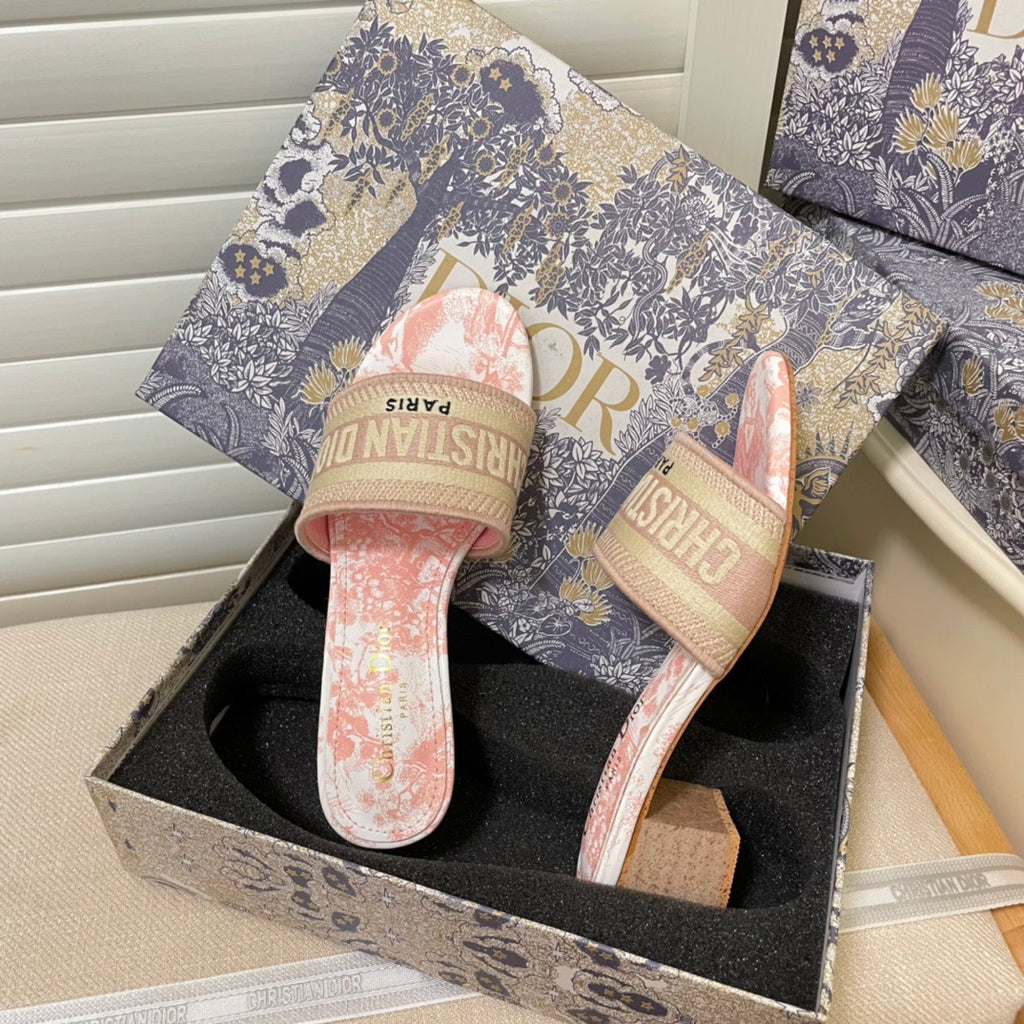 14D64Z Popular sandals